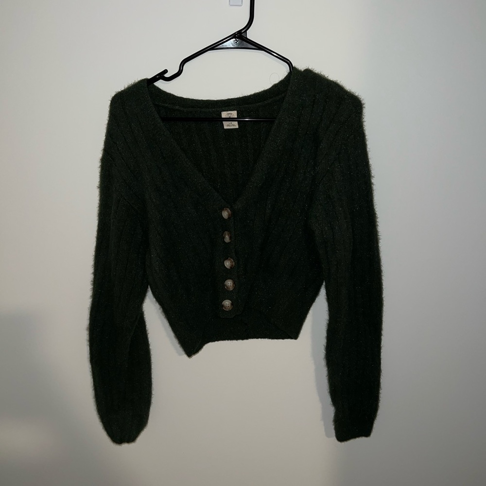 UO Cropped Cardigan